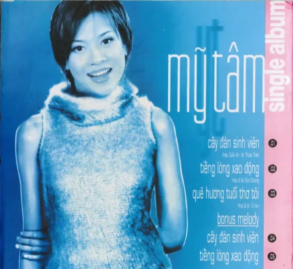 Mỹ Tâm - Cây Đàn Sinh Viên 2002